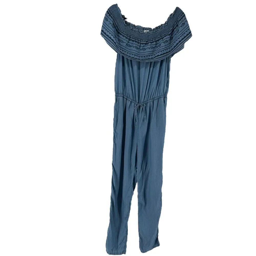 Chambray Jumpsuit Size M Blue Ruffle Off The Shoulder Drawstring Waist Crown Ivy
